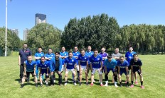 九游体育网页版入口-足球赛场上奋勇作战，比赛结果扭转乾坤的简单介绍