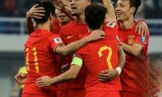 九游体育登录-包含无畏挑战：球队面临最强对手，艰难取胜的词条