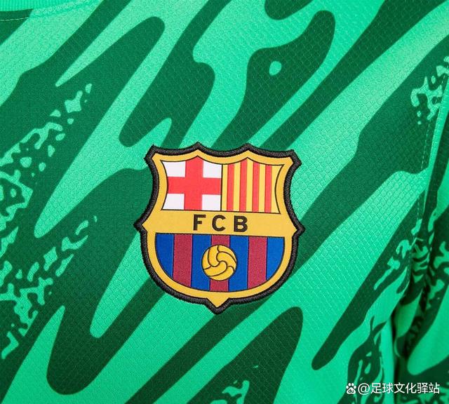 包含巴塞罗那门将特尔斯蒂根：球队需进一步提升的词条