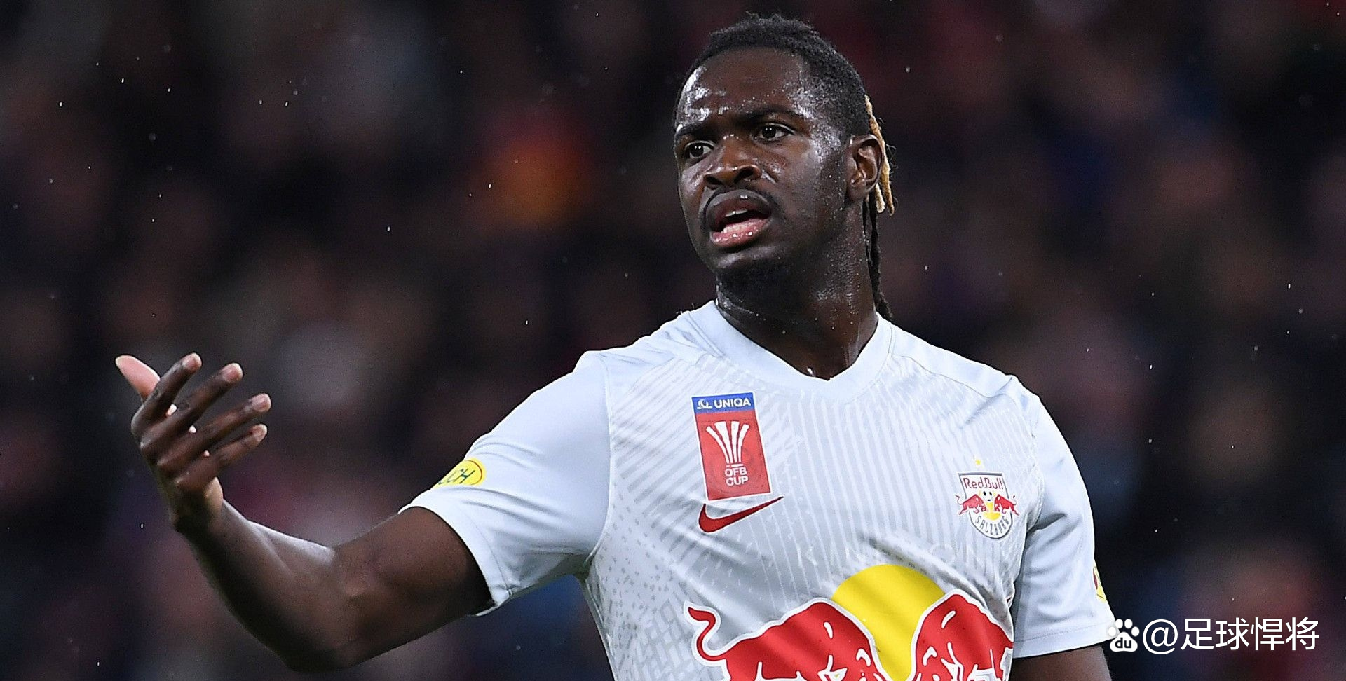 摩纳哥队投入新球员，力求逆转乌迪内斯