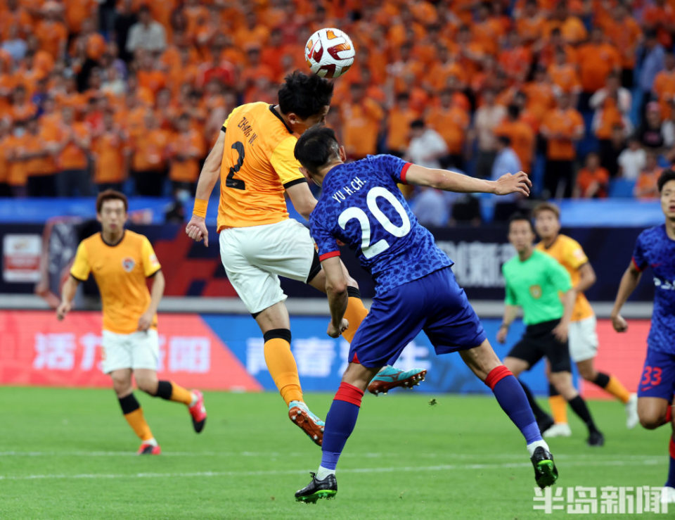 重庆力帆遭遇连败，保级压力加大