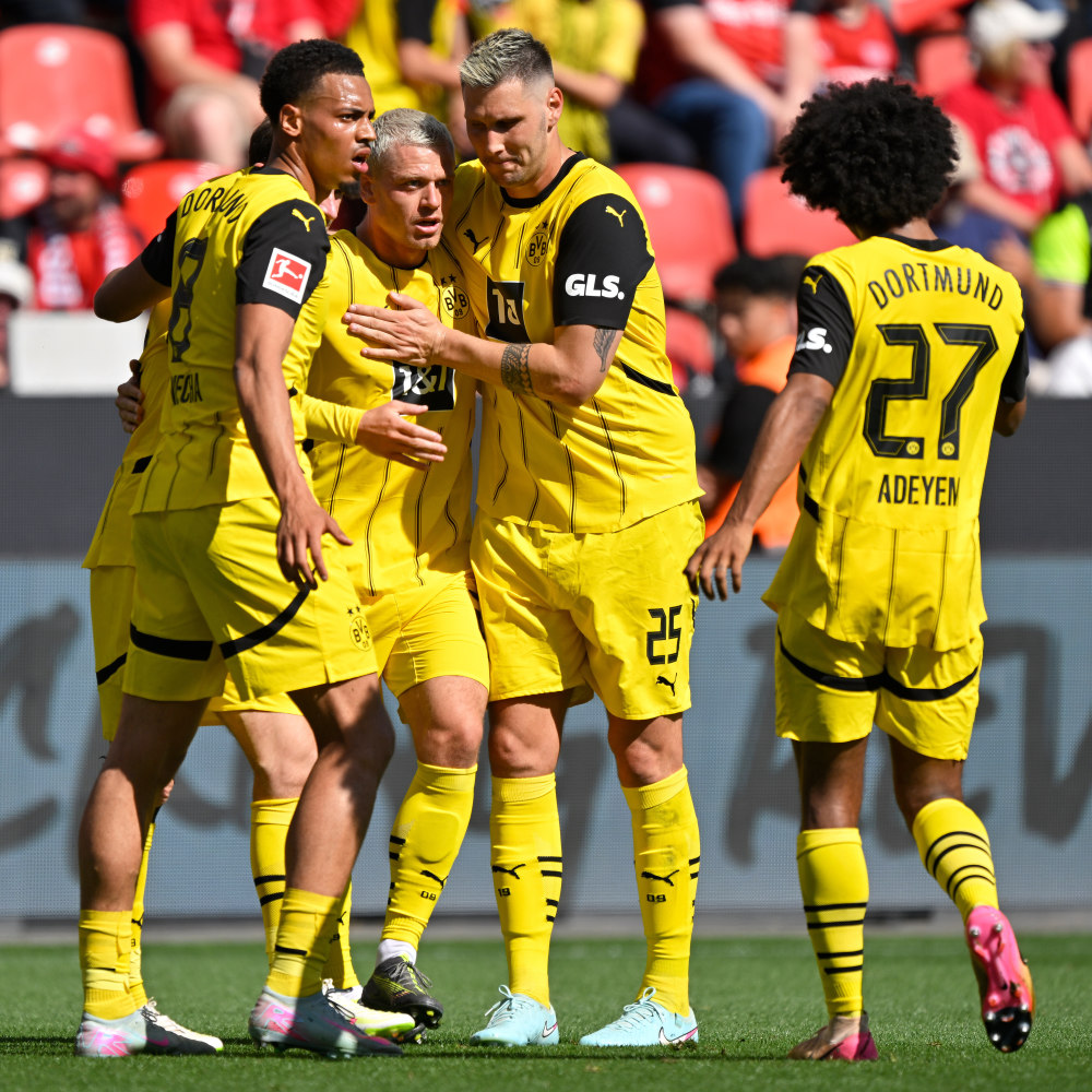 集锦:多特蒙德队员精彩进球,助球队取得胜利 集锦:多特蒙德队员精彩进球,助球队取得胜利