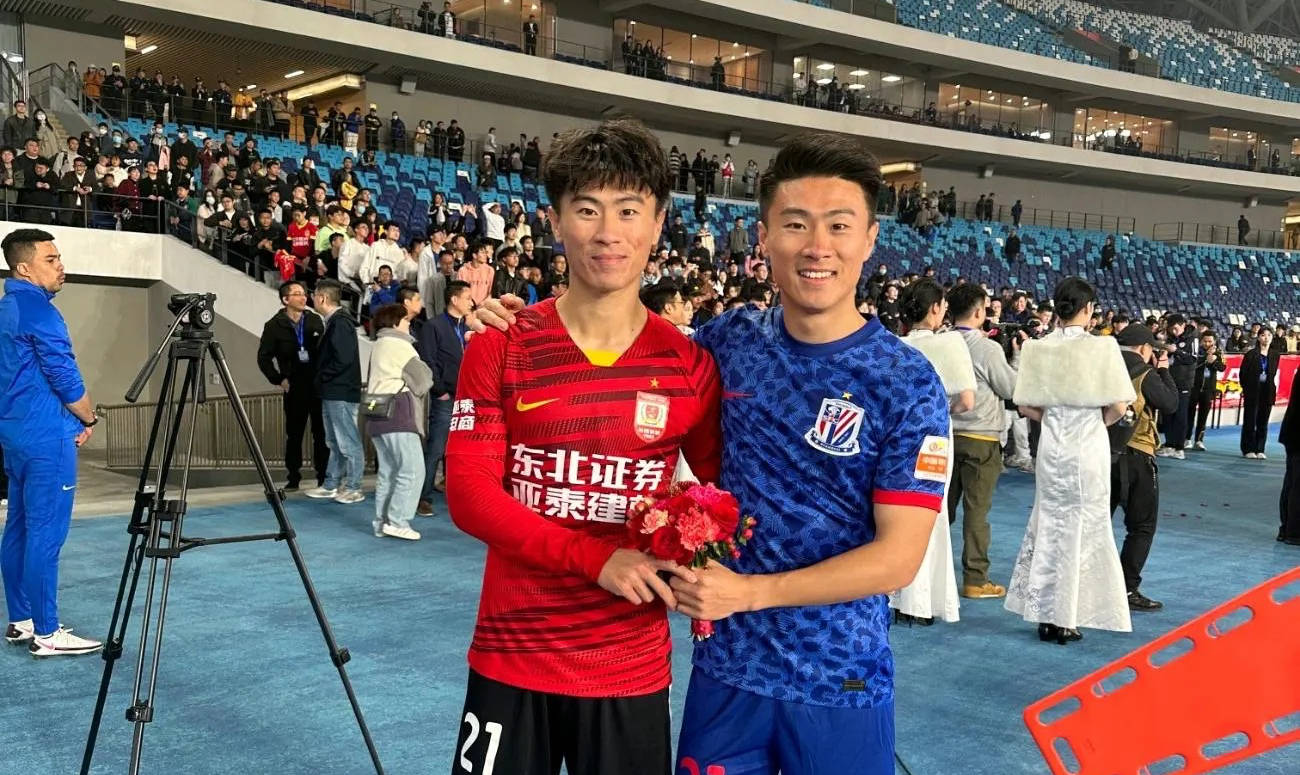 球队备战新赛季，战术演练备受重视