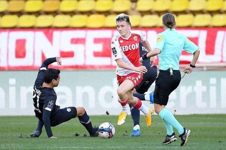 摩纳哥在客场全取三分，迎来连胜