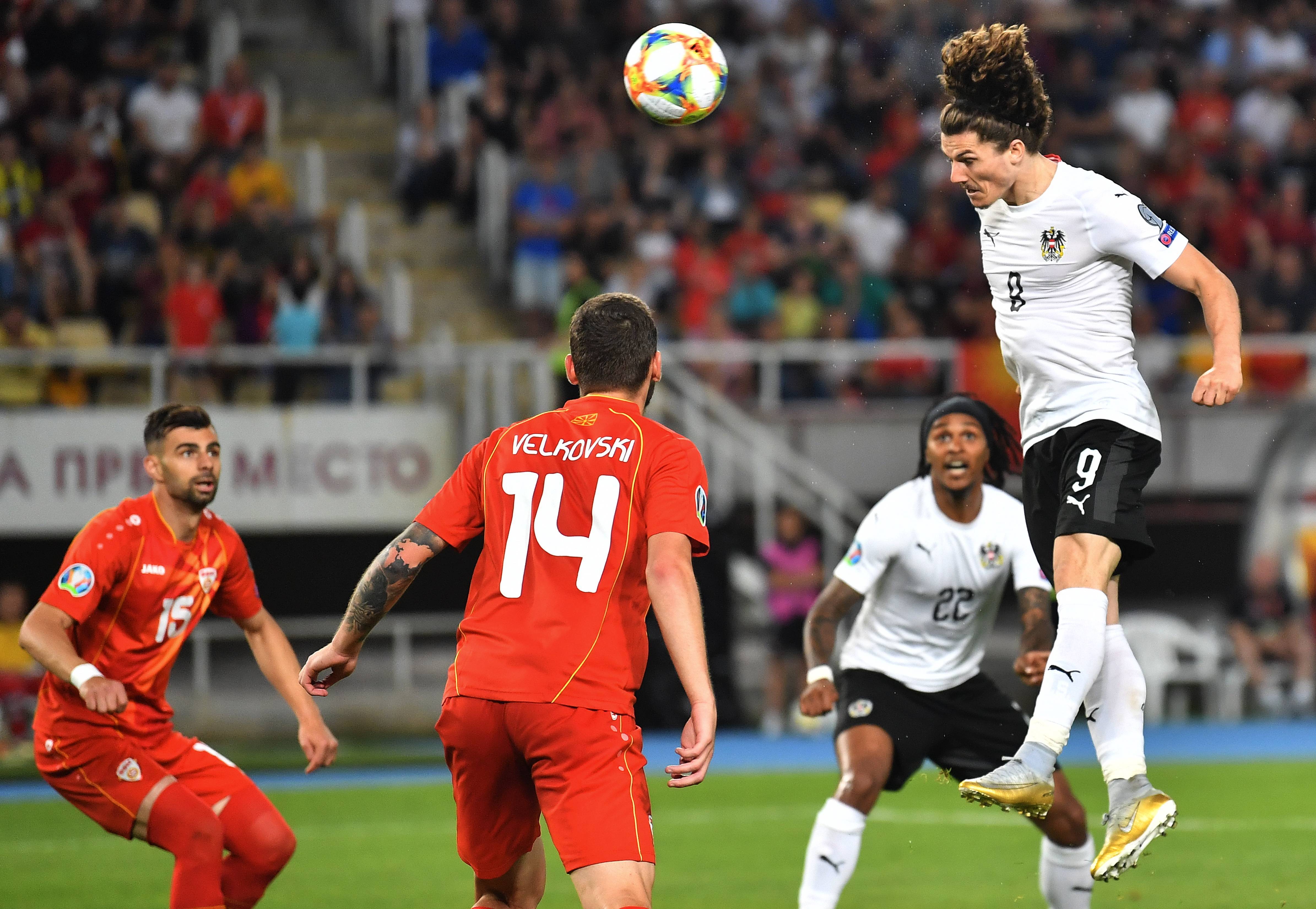 波兰篮球锦标赛季后赛，球队实力激烈对抗的简单介绍