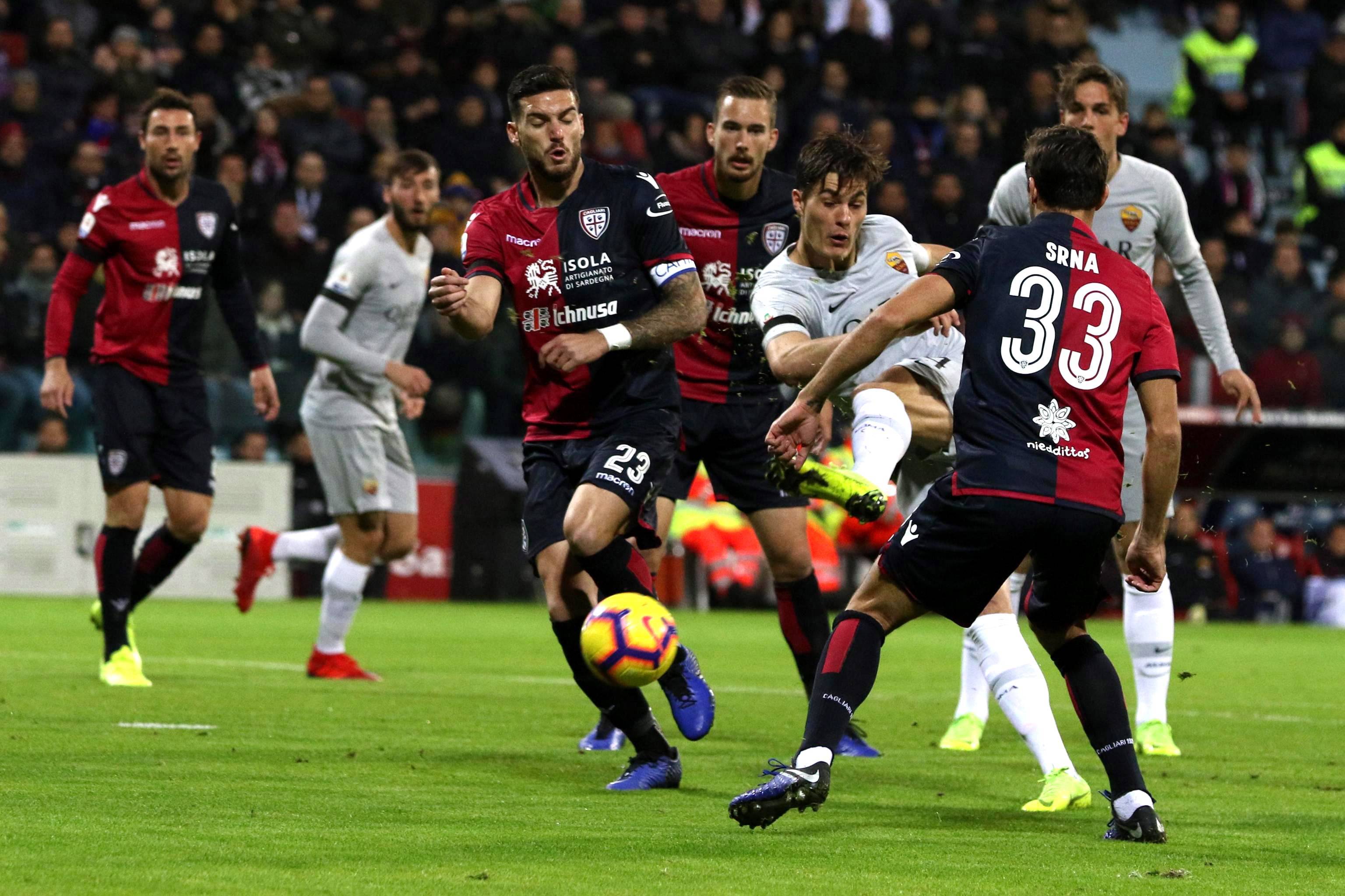 足球豪门将在比赛中展示实力