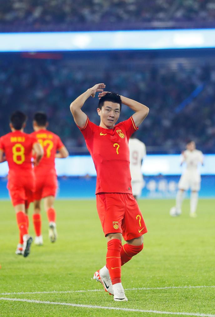 卡塔尔田径运动员接管领先位置，稳坐首位的简单介绍