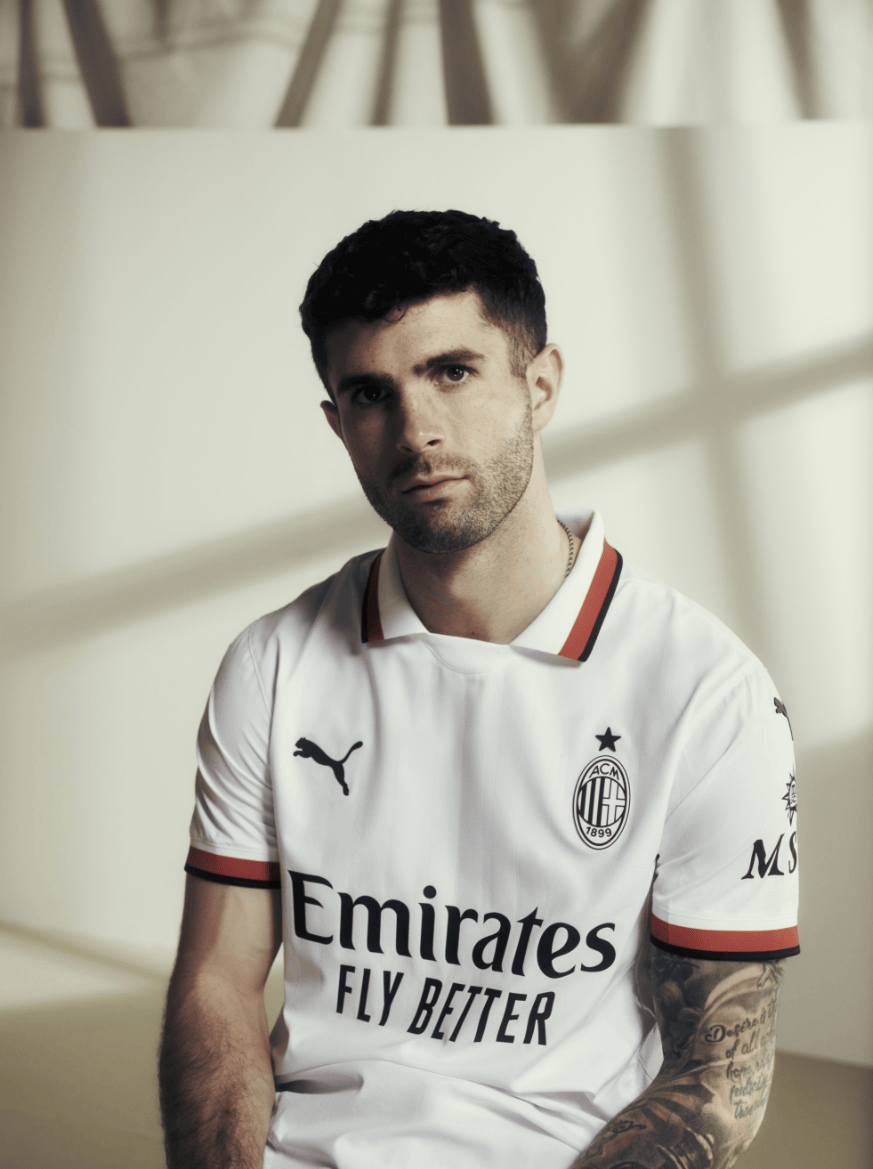 AC米兰客场轻松获胜，实力不减追求胜利