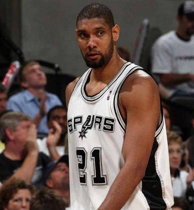 加拿大射手成为新晋球队领袖稳坐首发位置