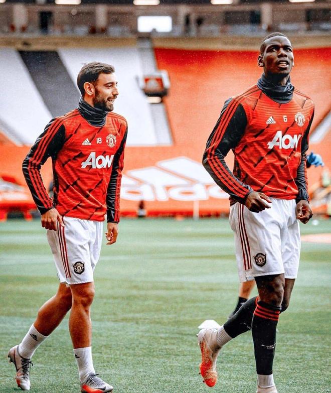 荷兰队火力全开，意图夺得冠军荣耀的简单介绍