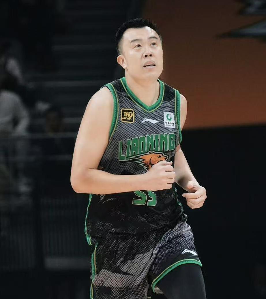 关于福建天马主场险胜，取得三分入账的信息