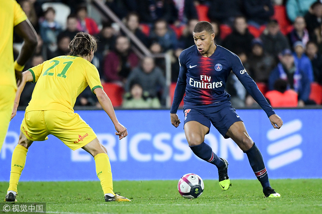 包含摩纳哥客场一球小胜，晋级悬念未解的词条